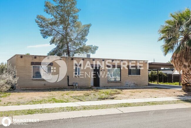 Building Photo - 7428 E Vancouver Dr, Tucson, AZ 85730