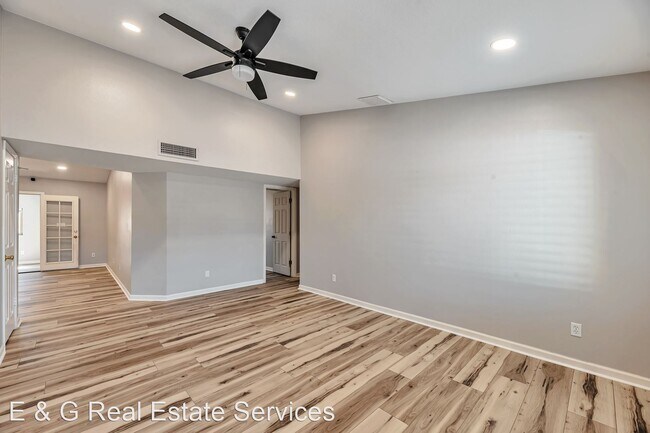 Building Photo - 4 br, 2 bath House - 6502 E Grandview Dr