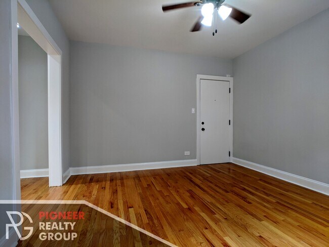 Building Photo - 612 W Patterson Ave