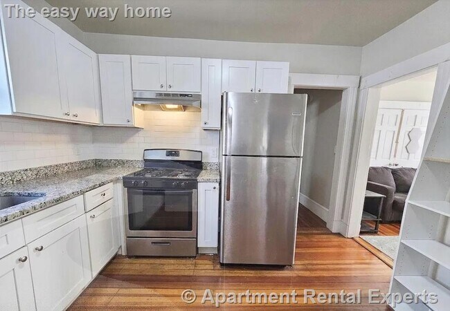 Foto del edificio - 91 Frederick Ave