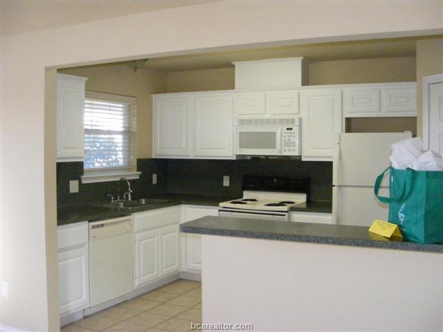Foto del edificio - 3830 Oldenburg Ln