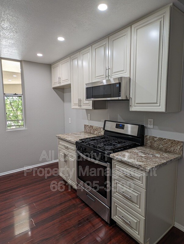 Foto del edificio - 2811 West Ave K 12