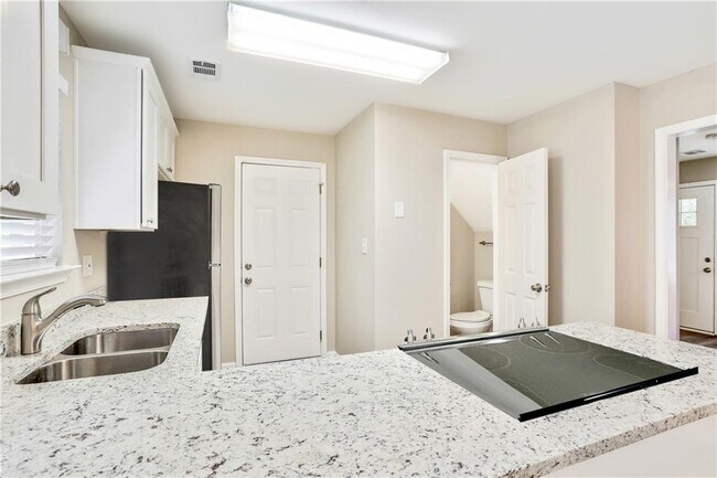 Foto del edificio - 116 Black Oak Ct