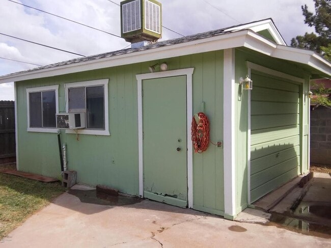 Foto del edificio - 1033 S 5th St