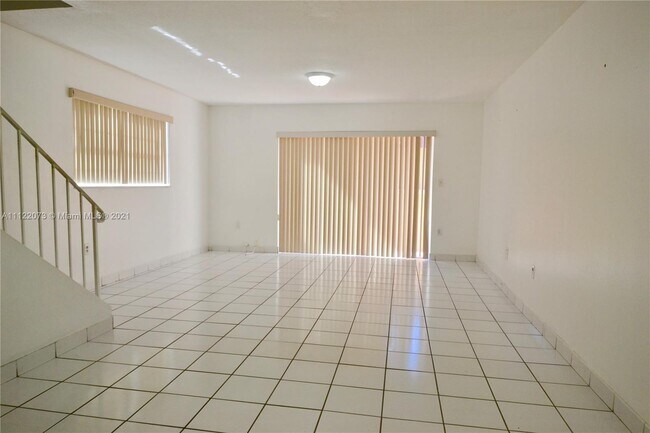 Foto del edificio - 9952 SW 88th St