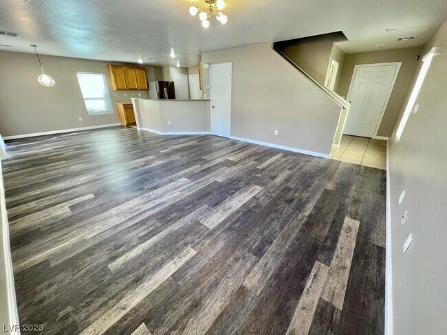 Building Photo - 324 Snow Dome Ave