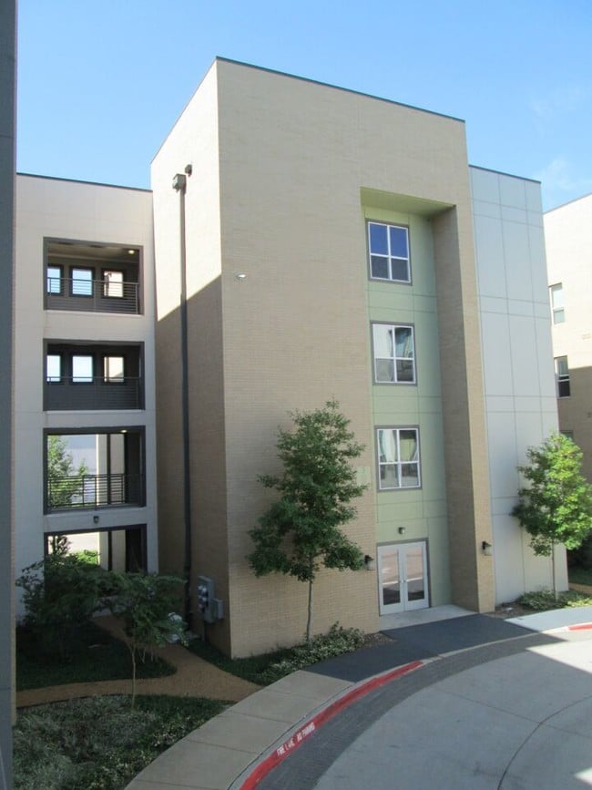 Taylors Farm Rentals Dallas, TX