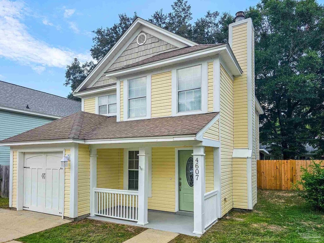 Primary Photo - 4607 Lennox Pl