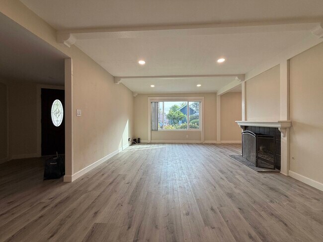 Sala de estar - 5343 Lemp Ave