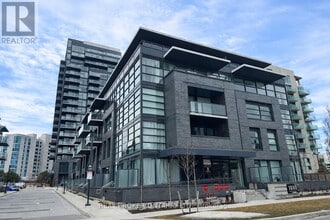 Building Photo - 1604 Charles St