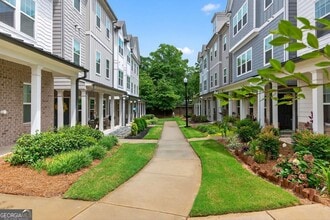 Building Photo - 2110 Wesson Ct