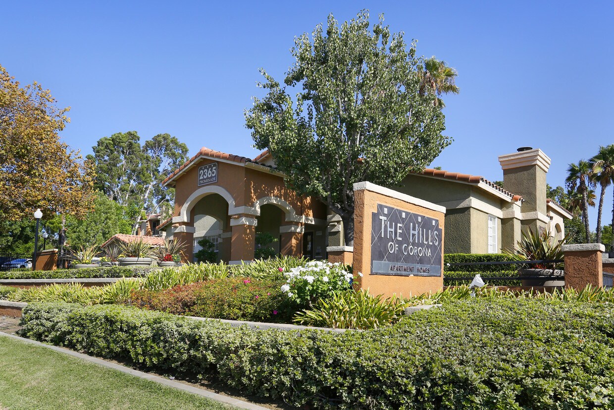 The Hills of Corona Apartments in Corona, CA Westside Rentals