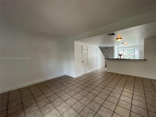 Foto del edificio - 23 SW 3rd St