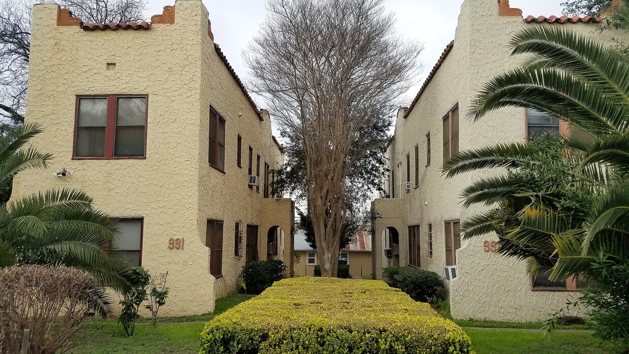 Primary Photo - 335 E. Lullwood Ave.