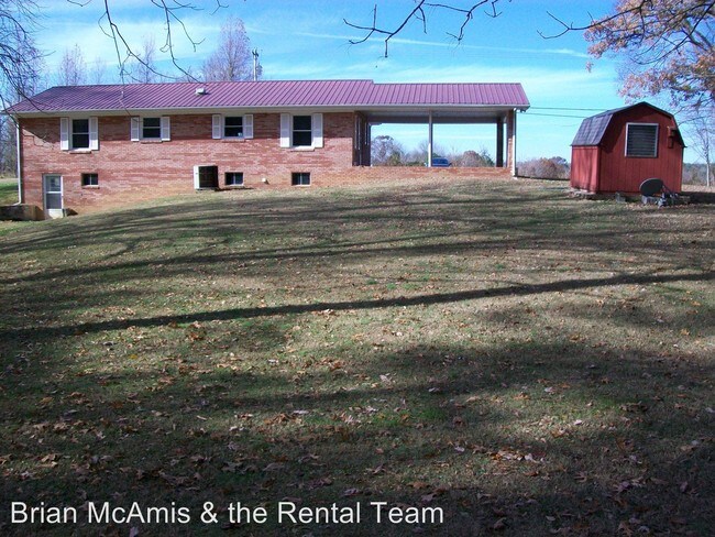 Building Photo - 2100 Greystone Rd