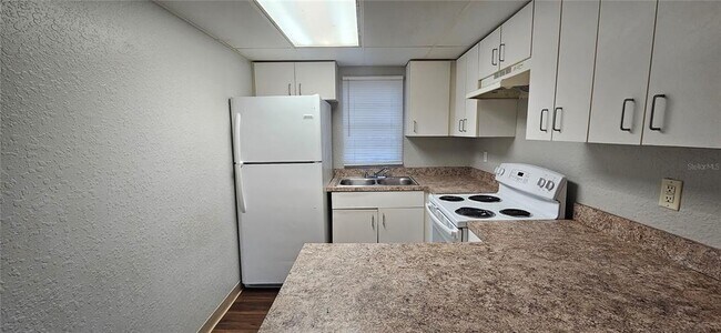 Foto del edificio - 1229 Kennedy Rd