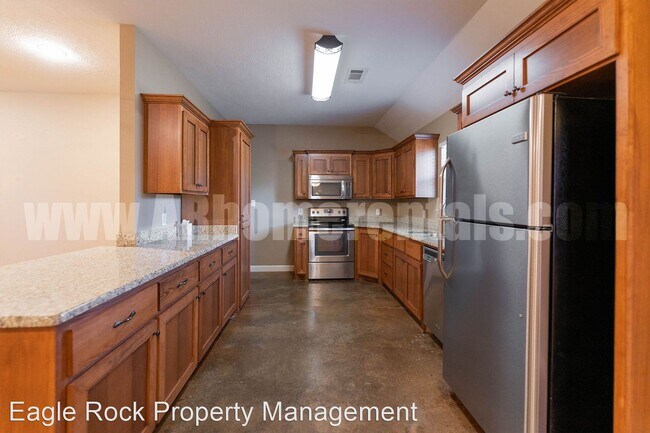 Building Photo - 4 br, 2 bath House - 2 Jon Ross Drive