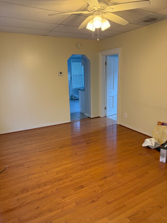 Foto del edificio - 3115 S Racine Ave