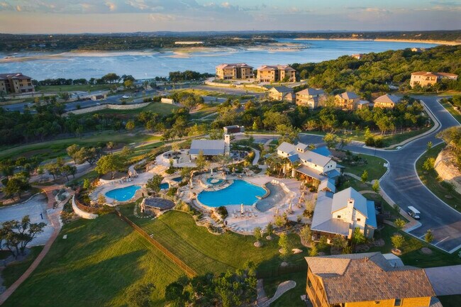 Foto del edificio - 17804 Maritime Point
