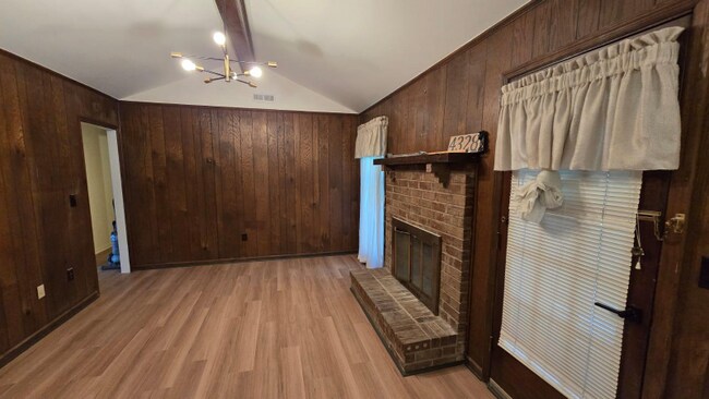 Foto del edificio - 4328 Cheviot Dr