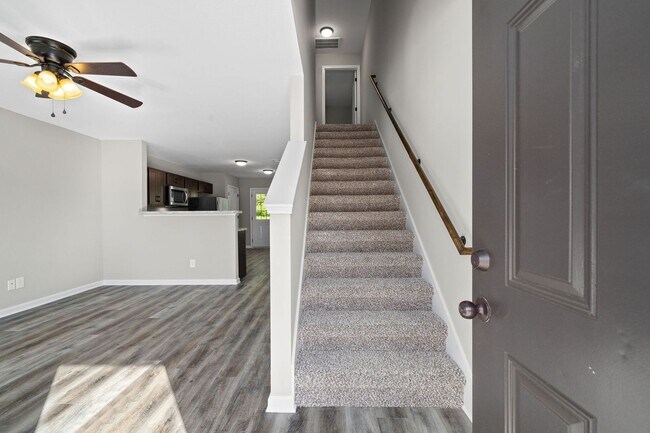 Foto del edificio - 260 Smithson Ln