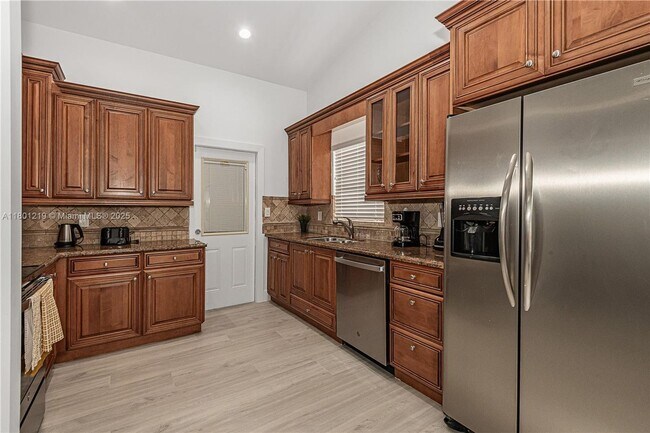 Foto del edificio - 216 SE 9th St