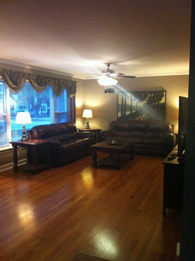 Foto del edificio - 281 Woodbridge St