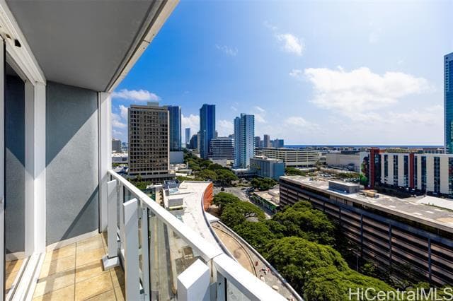 Building Photo - 1288 Kapiolani Blvd