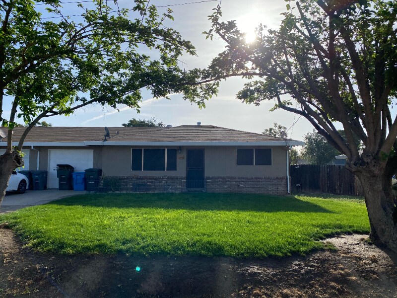 Foto principal - 2171 Mulberry St