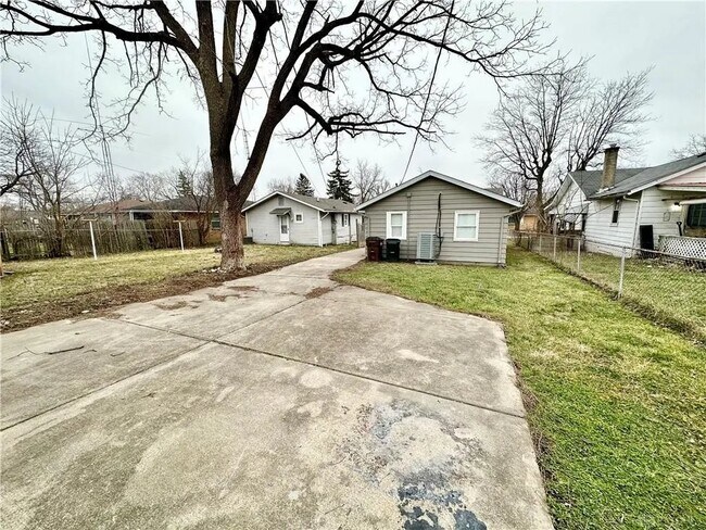 Foto del edificio - 2251 Ottello Ave