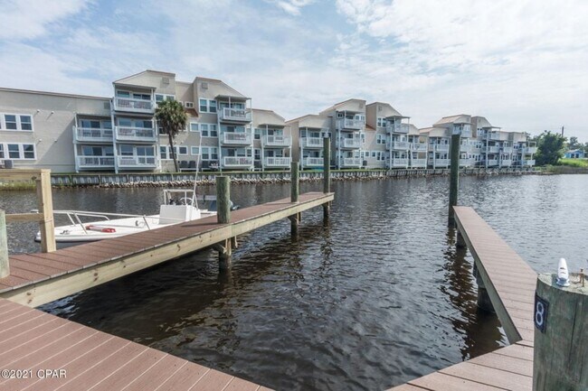 Foto del edificio - Enjoy this view from your balcony at  Bayou Pointe Villas