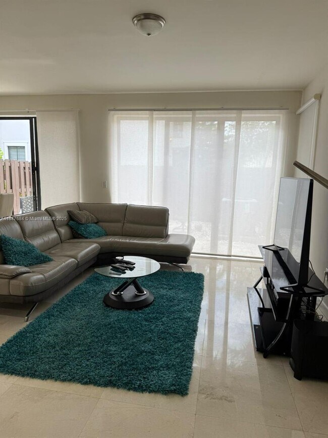 Foto del edificio - 10476 NW 61st St