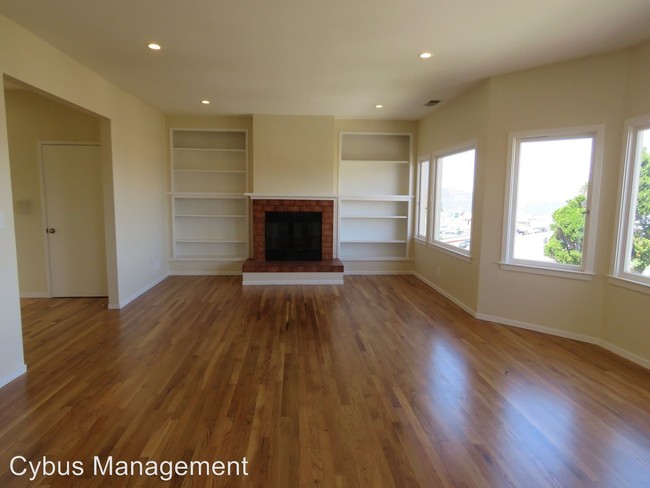 Building Photo - 259-263 Cervantes Blvd