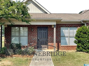 Building Photo - 512 Castlebury Ln
