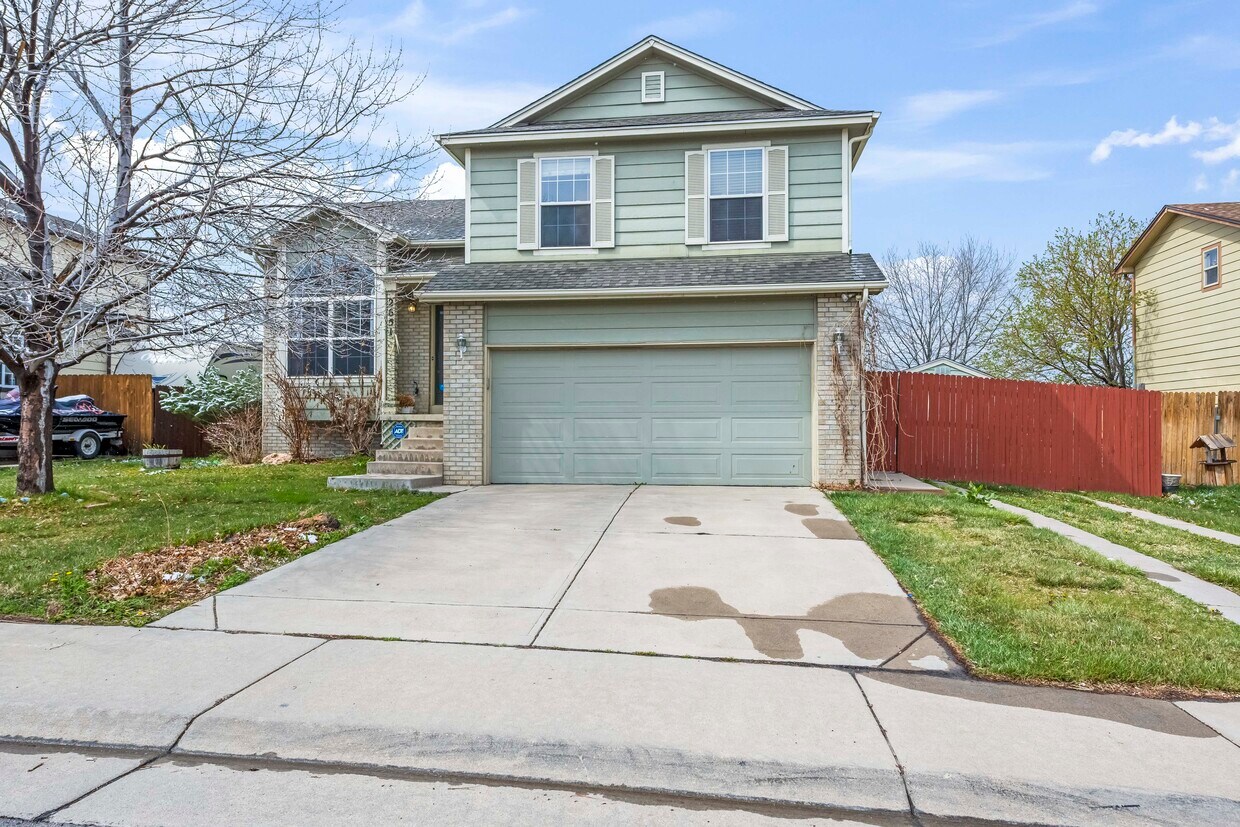 Primary Photo - 2651 E 121st Pl
