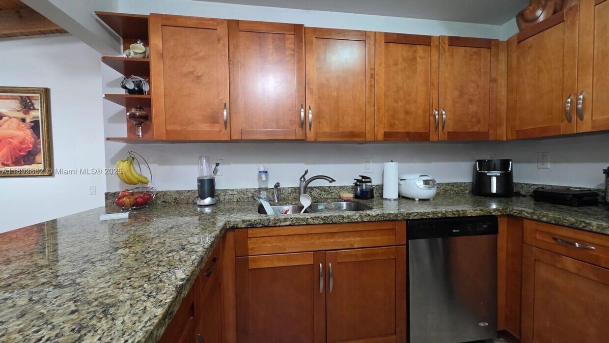Foto principal - 6924 SW 114th Pl
