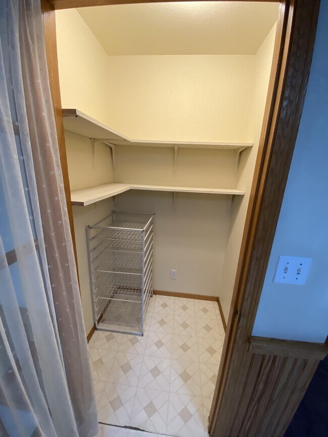 Building Photo - 1300 Silverado Ave