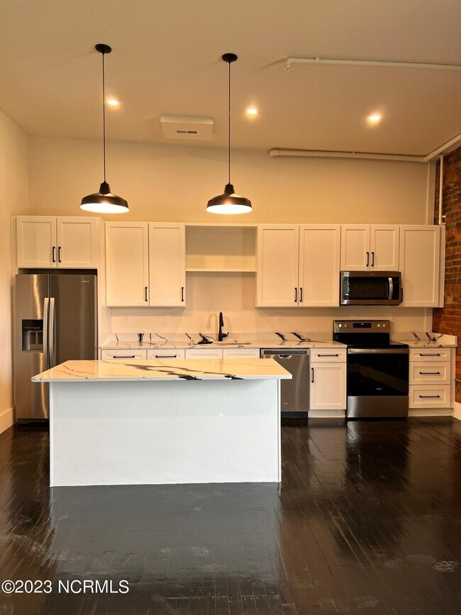 Foto del edificio - 805 N 4th St