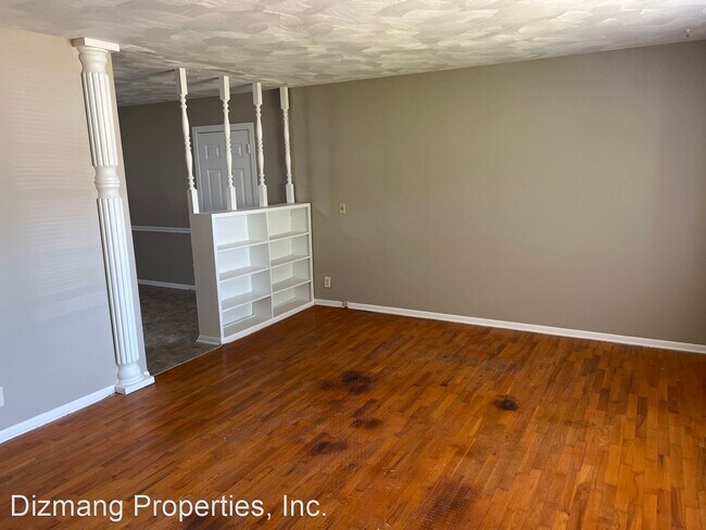 Building Photo - 3 br, 2 bath House - 122 S White Oak