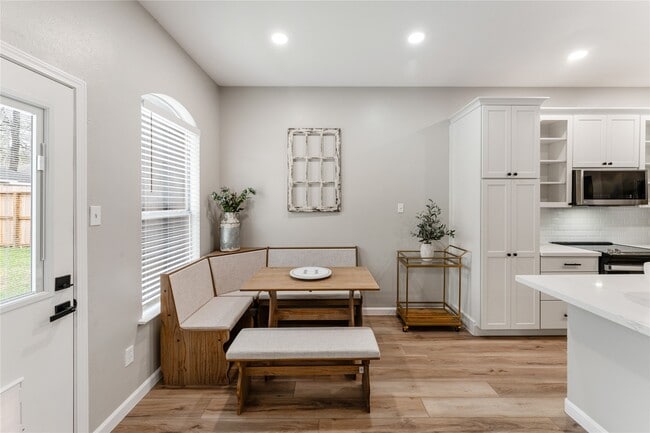 Foto del edificio - 29 Cypress Bayou Ct