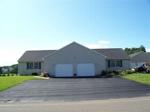 114 Vinel Cir