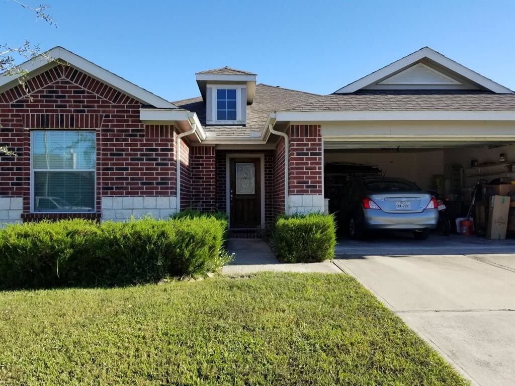 1121 Lasso Ct, Alvin, TX 77511 House Rental in Alvin, TX