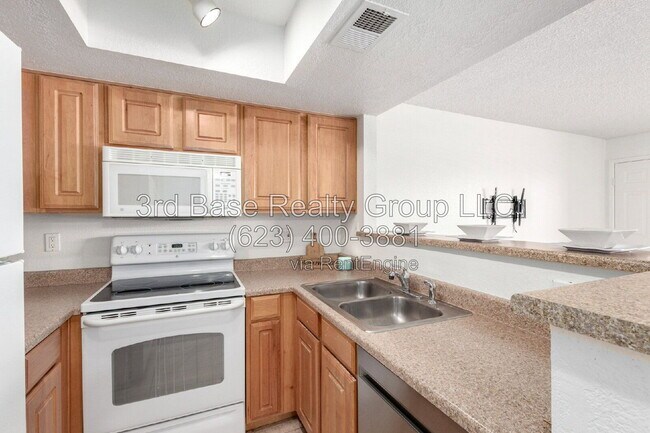 Building Photo - 3601 W Tierra Buena Ln