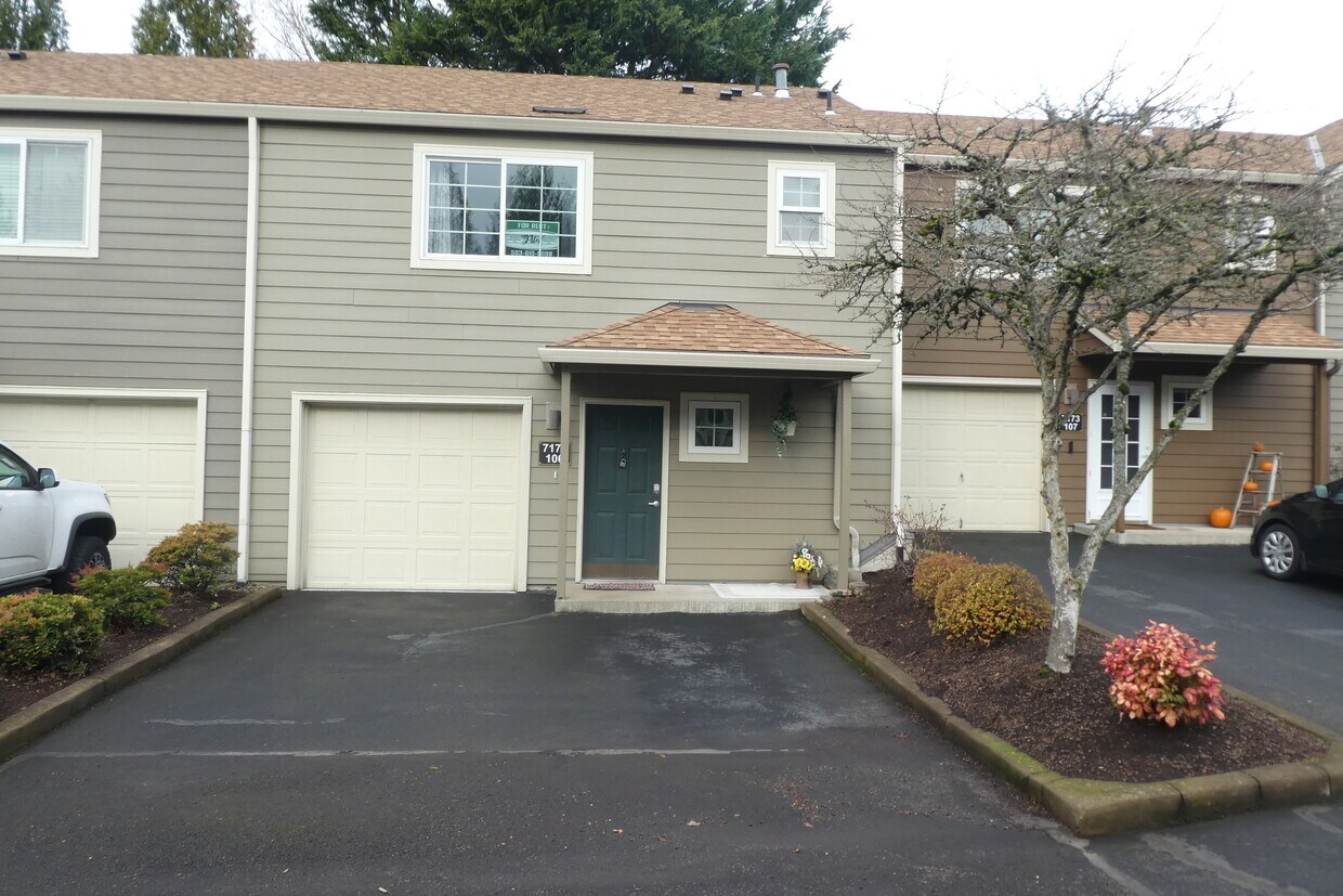 7173 SW Sagert St, Tualatin, OR 97062 Townhome Rentals in Tualatin OR