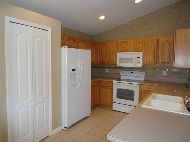 Foto del edificio - 2722 Billingham Dr