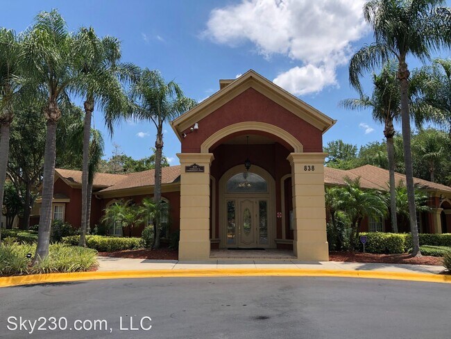 Building Photo - 819 Grand Regency Pointe