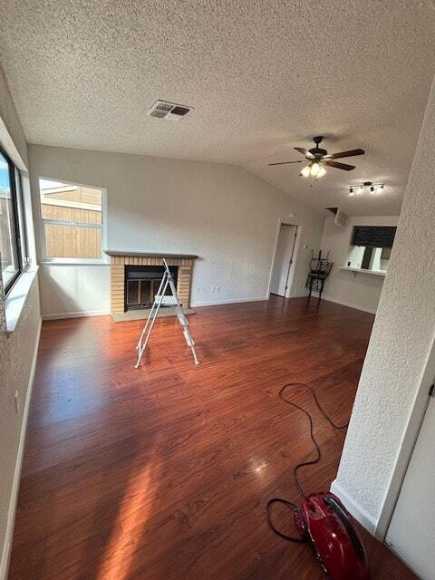 Foto del edificio - 1200 Lakewood Ave