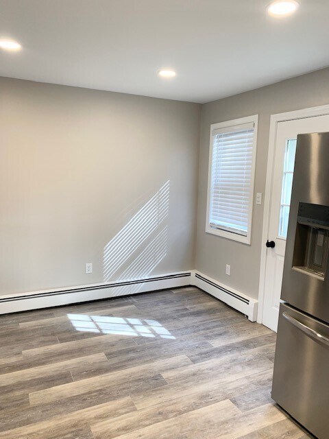 Foto del edificio - 52 Carol Ave