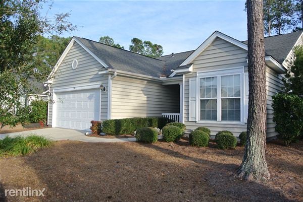 Building Photo - 138 Pinecrest Cir
