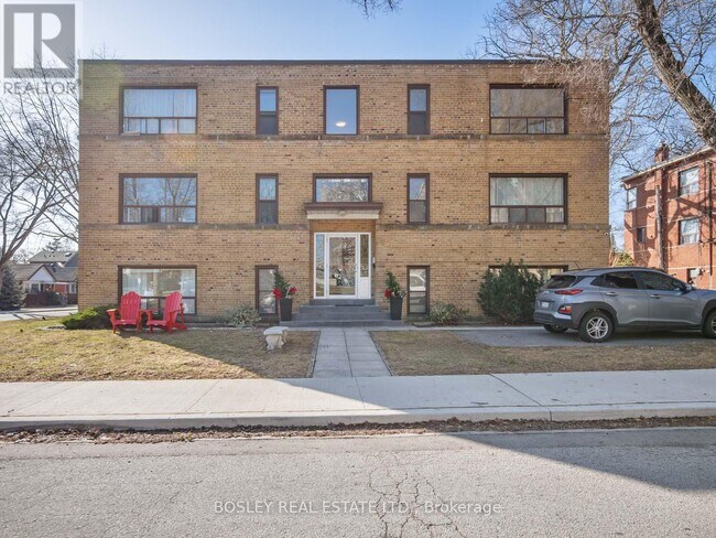Building Photo - 41-41 Marina Ave